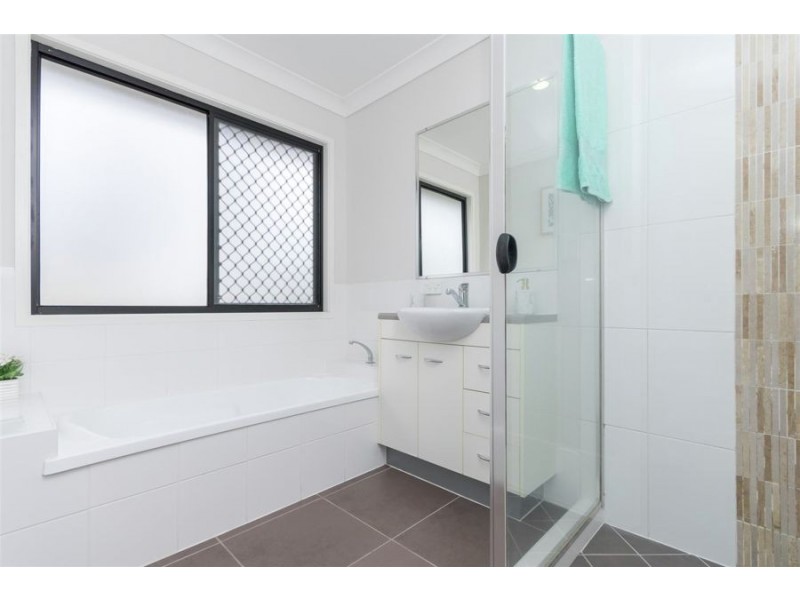 55 Kooyalee St, Deception Bay QLD 4508