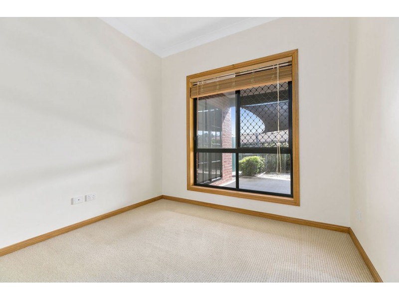 5 Barron Place, Joyner QLD 4500