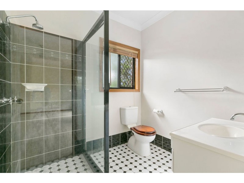 5 Barron Place, Joyner QLD 4500