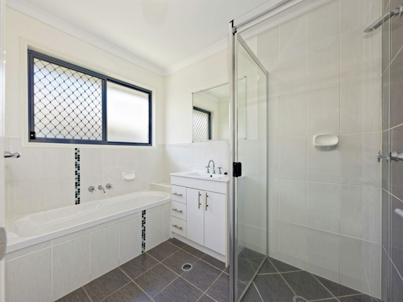 14 Carramar Street, Rothwell QLD 4022