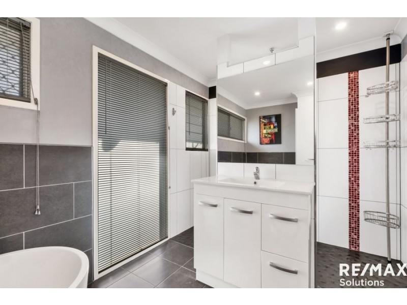 12 Beaufort Street, Strathpine QLD 4500