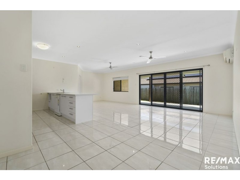 12 Ontario Drive, Warner QLD 4500