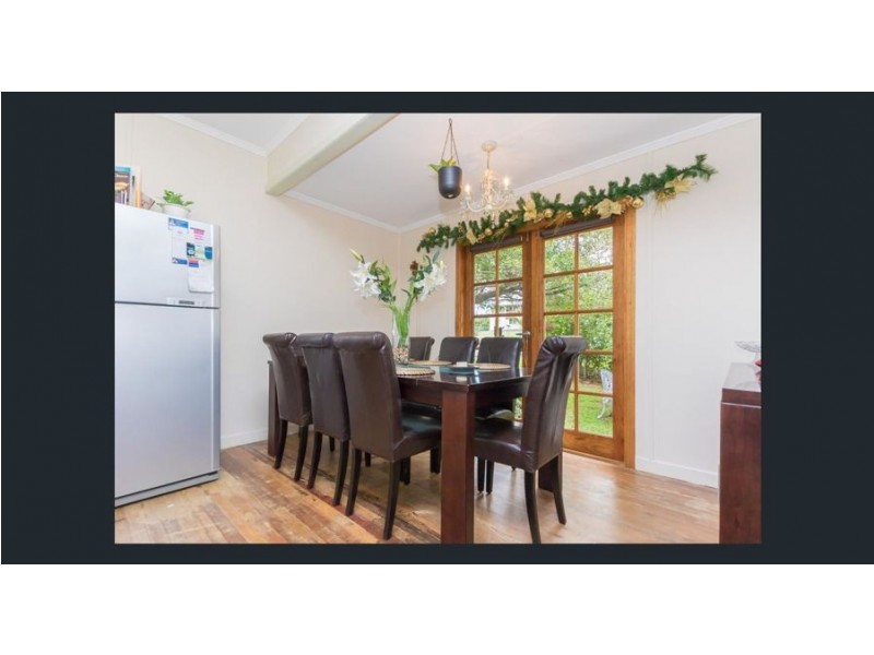 39 Young St, Petrie QLD 4502