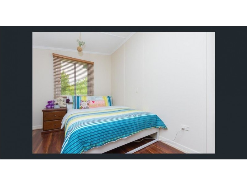 39 Young St, Petrie QLD 4502