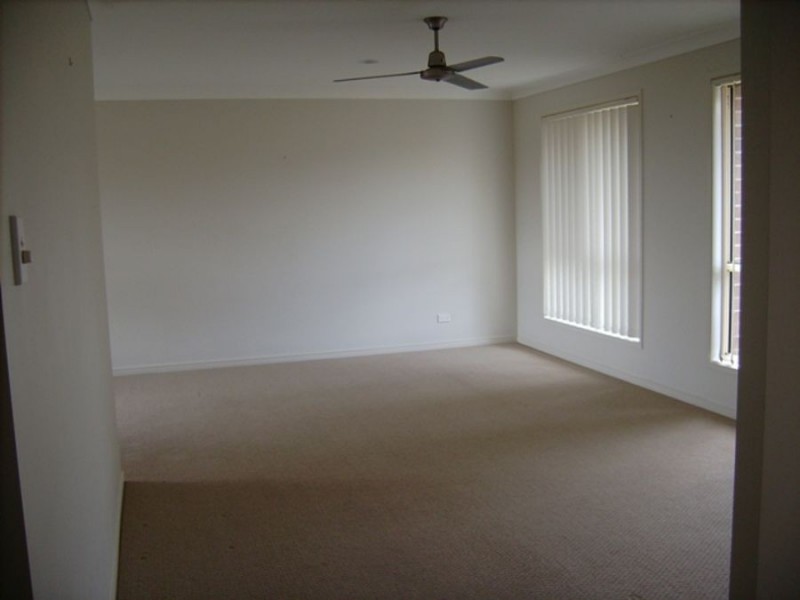 12 Braheem St, Morayfield QLD 4506