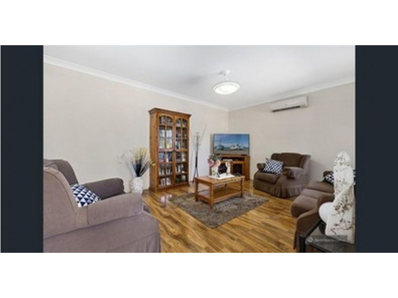 1 Papaya Court, Kallangur QLD 4503