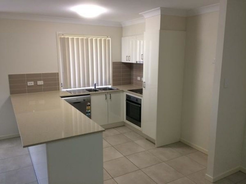70 William Blv, Pimpama QLD 4209