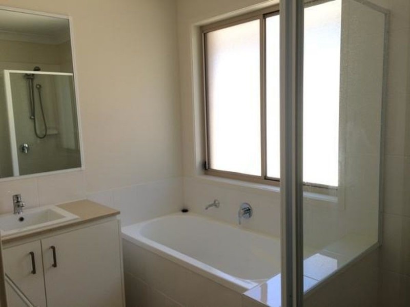70 William Blv, Pimpama QLD 4209