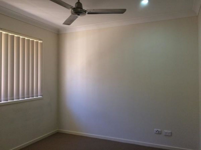 70 William Blv, Pimpama QLD 4209