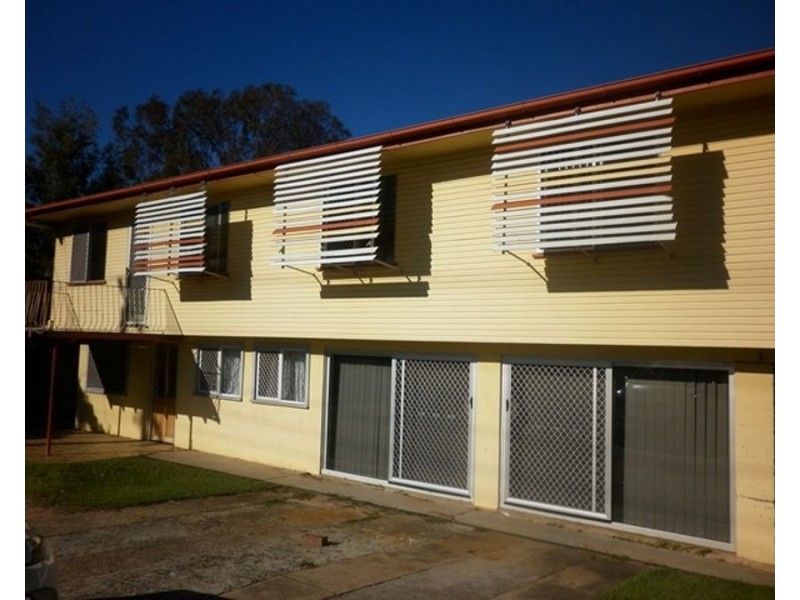 99 Samsonvale Rd, Strathpine QLD 4500