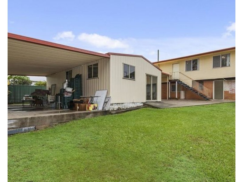 99 Samsonvale Rd, Strathpine QLD 4500