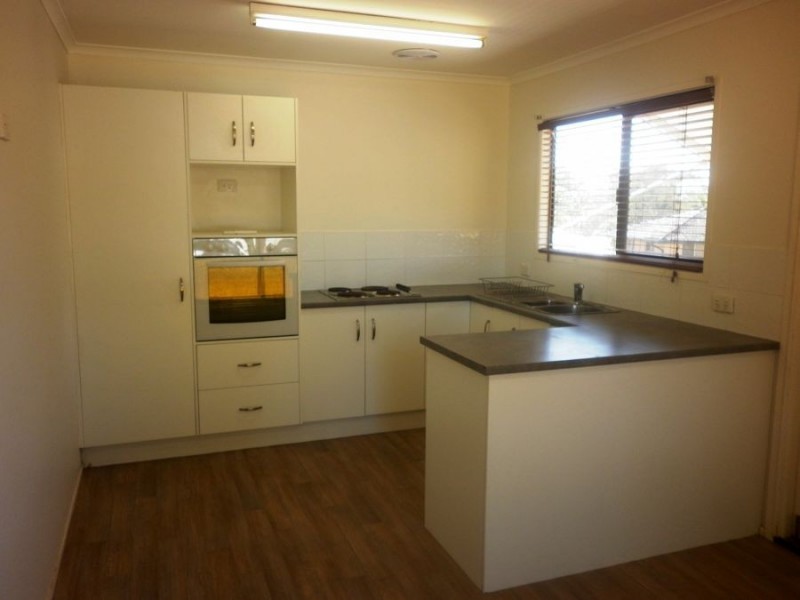 14 Brodiek St, Strathpine QLD 4500
