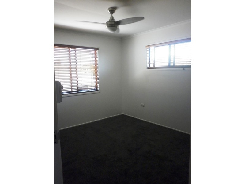 14 Brodiek St, Strathpine QLD 4500
