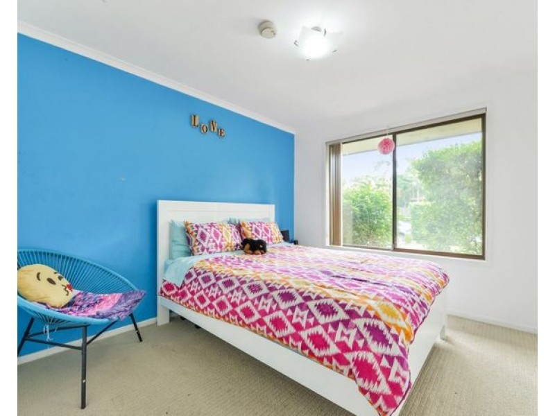 8 Ian Crt, Kallangur QLD 4503