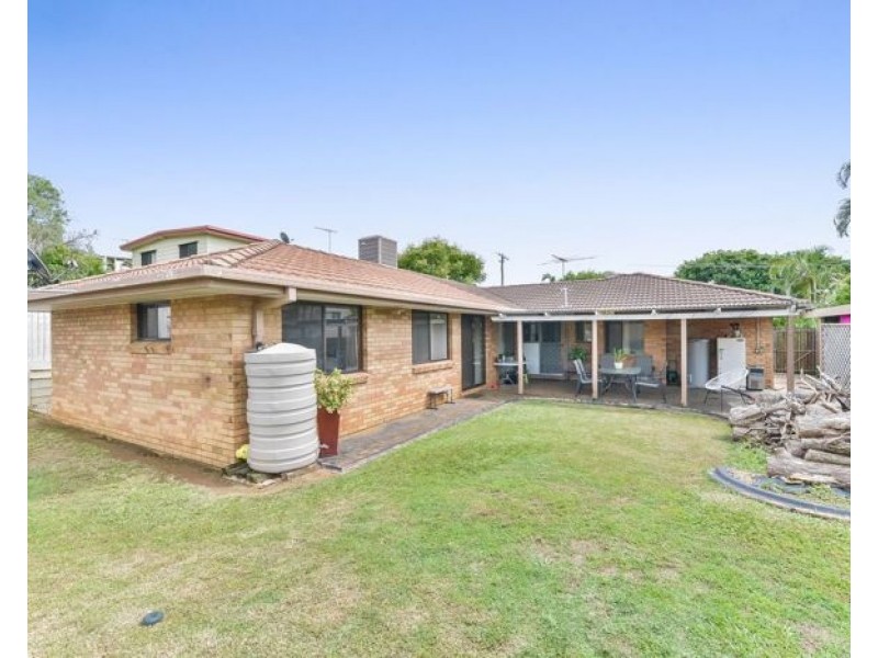 8 Ian Crt, Kallangur QLD 4503