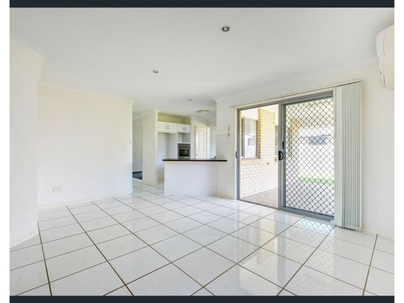 22 Grassdale Crescent, Morayfield QLD 4506