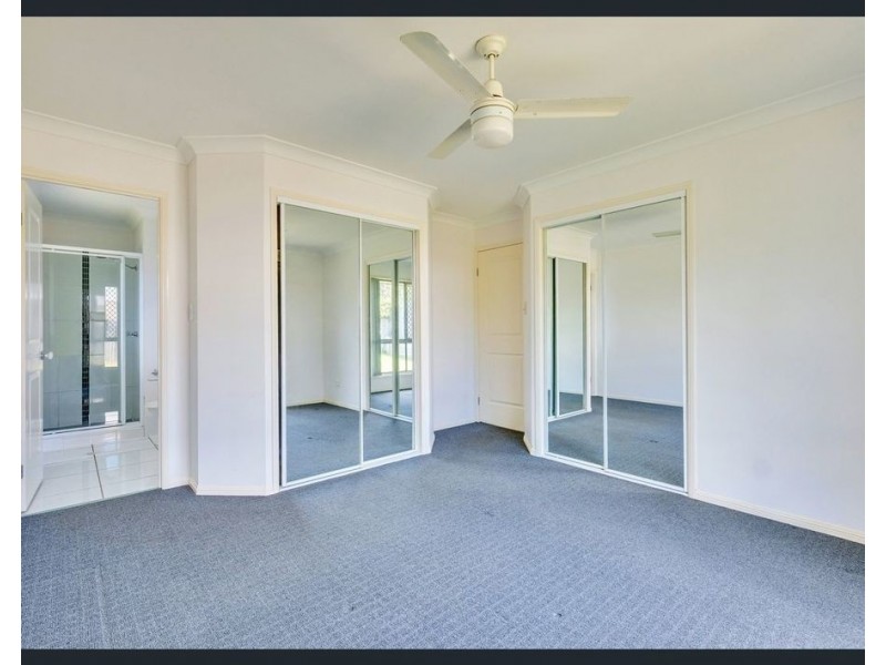 22 Grassdale Crescent, Morayfield QLD 4506