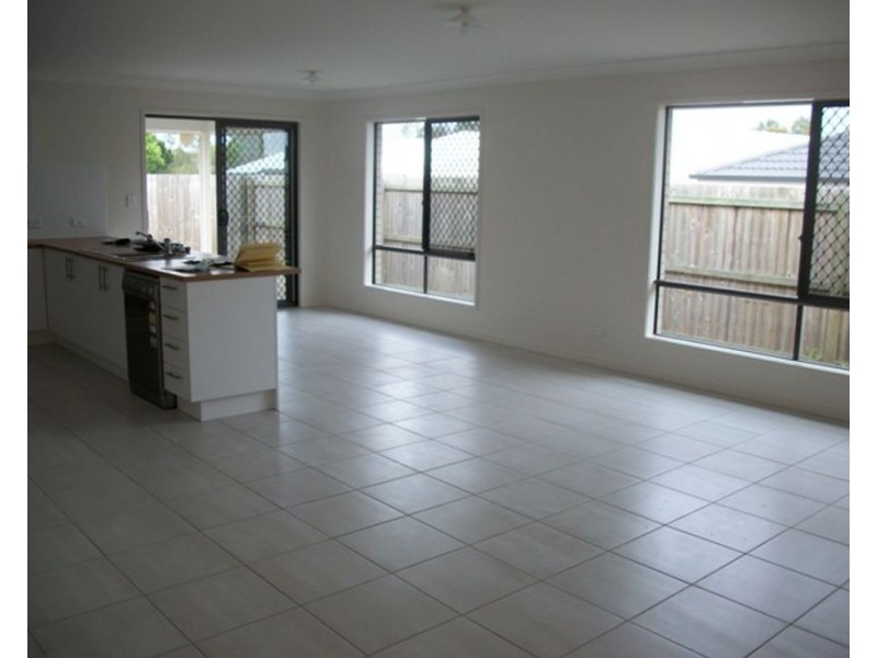 115 Centralgreen Drv, Narangba QLD 4504
