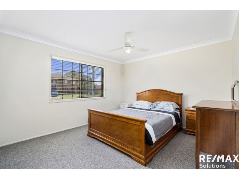 4 Highfield Crescent, Strathpine QLD 4500