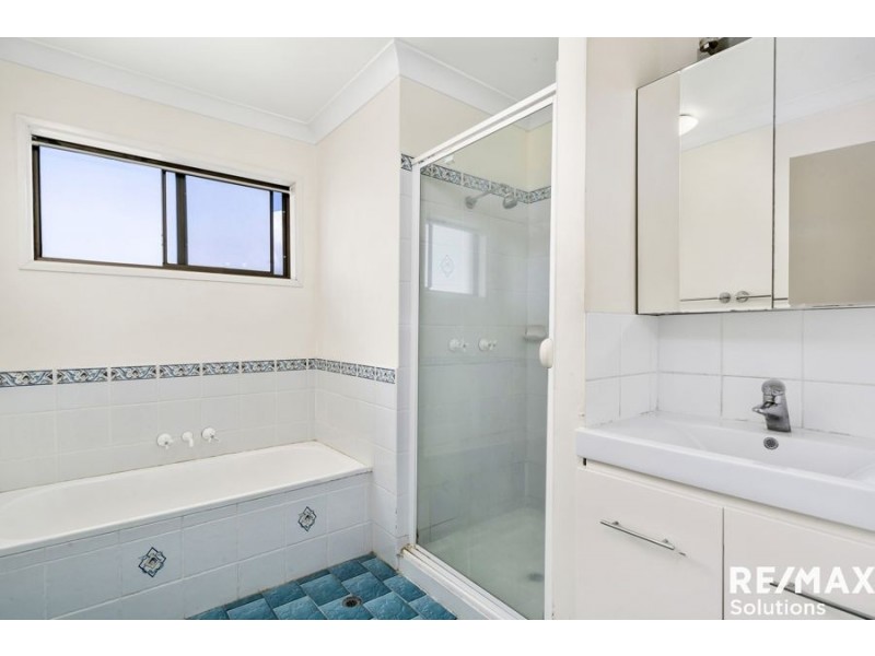 4 Highfield Crescent, Strathpine QLD 4500