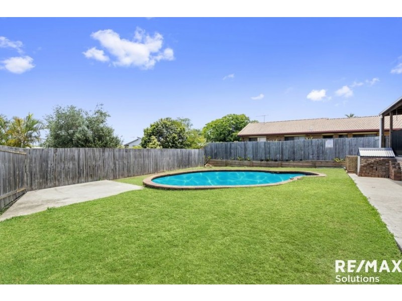 4 Highfield Crescent, Strathpine QLD 4500