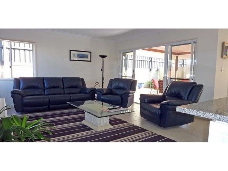 61 Astley Pde, North Lakes QLD 4509