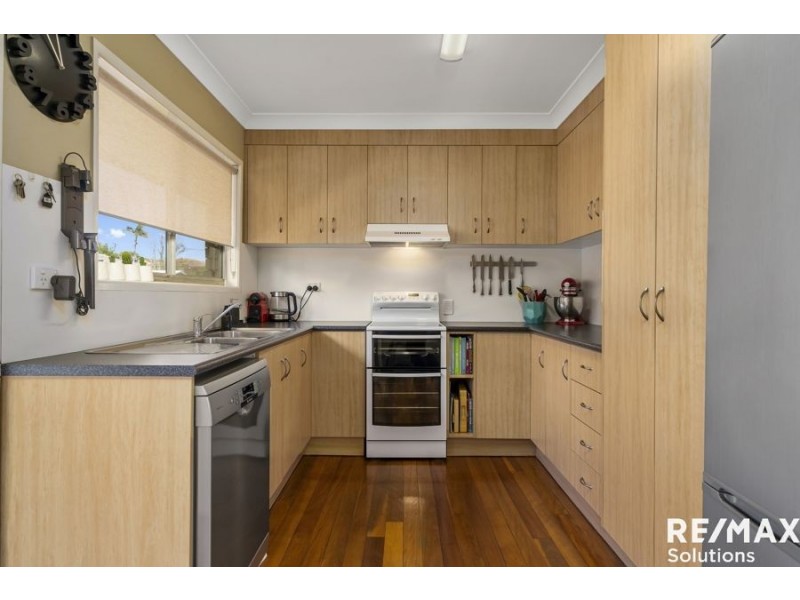 30 Kensington Way, Strathpine QLD 4500
