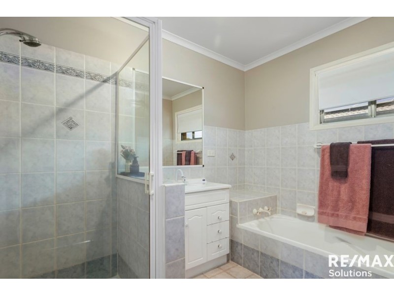 30 Kensington Way, Strathpine QLD 4500