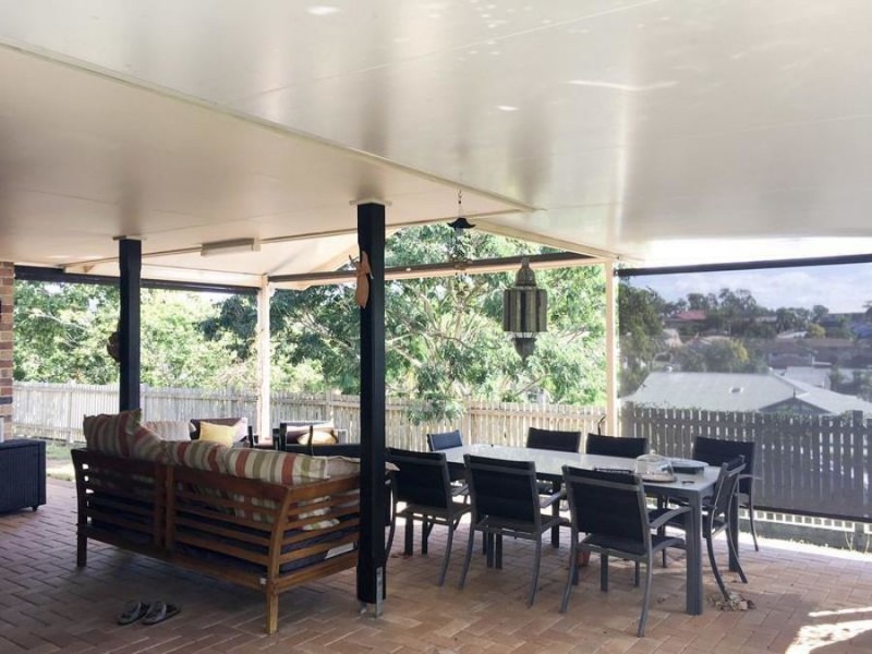1 Alton Crt, Albany Creek QLD 4035