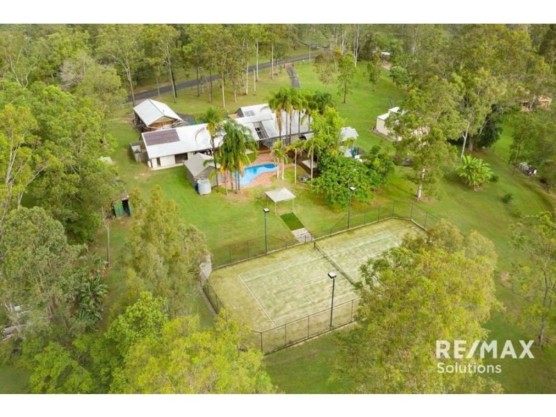 6 Roxburgh Road, Wights Mountain QLD 4520