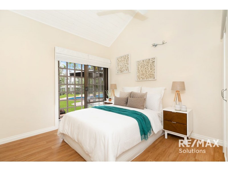 6 Roxburgh Road, Wights Mountain QLD 4520