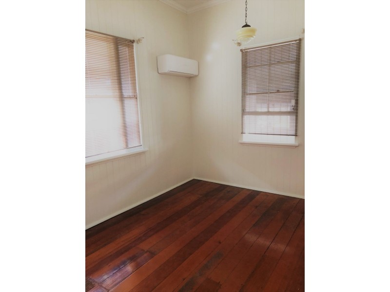 33 Taylor St, Woolloongabba QLD 4102