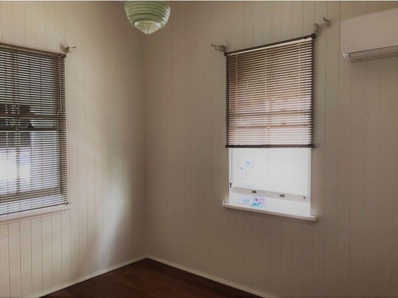 33 Taylor St, Woolloongabba QLD 4102