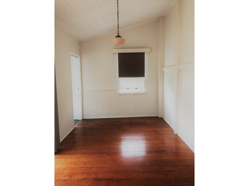 33 Taylor St, Woolloongabba QLD 4102