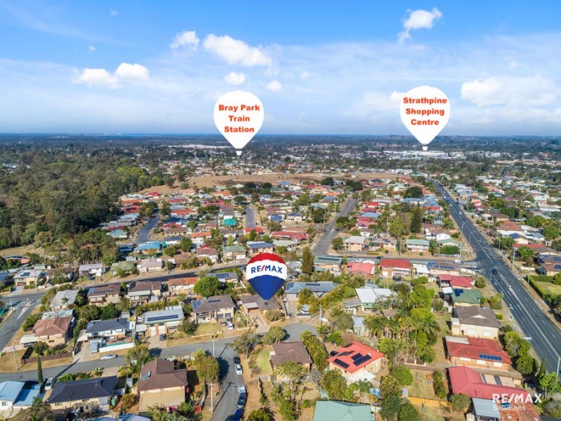 9 Bodiam Court, Strathpine QLD 4500