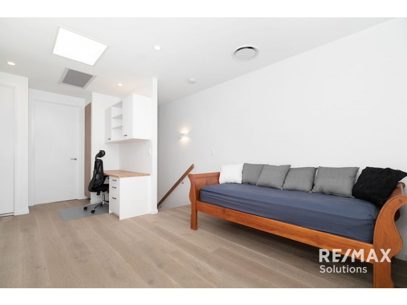 17/66 Illowra Street, The Gap QLD 4061