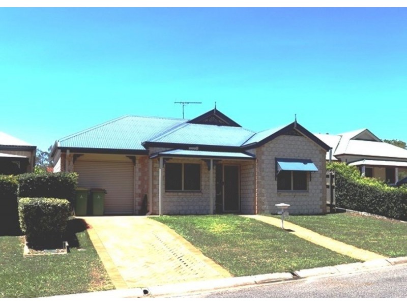 4 Heathcote Ave, North Lakes QLD 4509