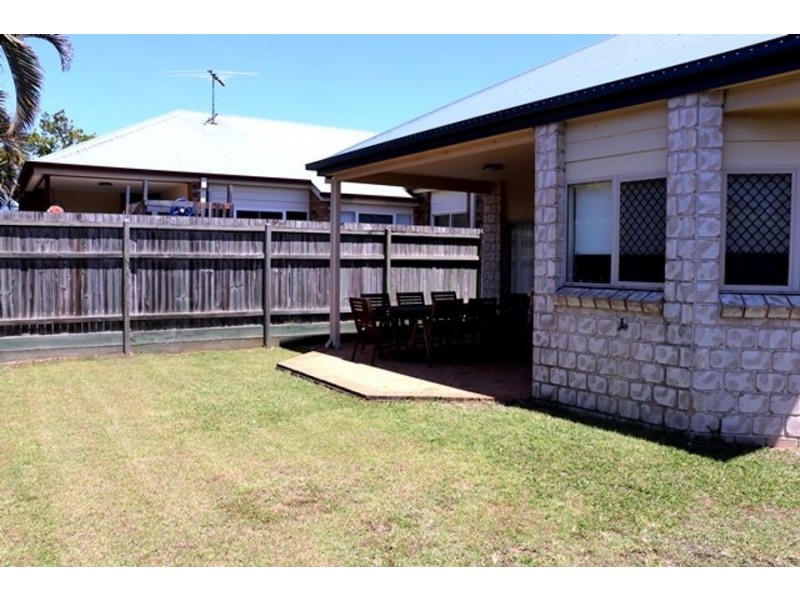 4 Heathcote Ave, North Lakes QLD 4509