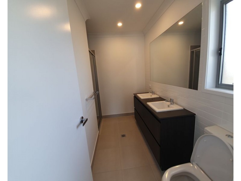 12 McConnell Esp, Strathpine QLD 4500