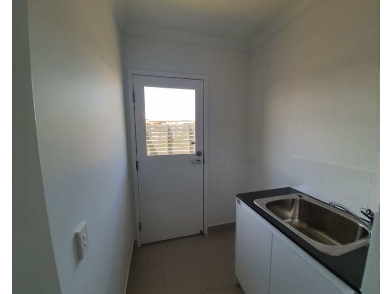 12 McConnell Esp, Strathpine QLD 4500
