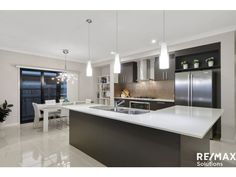 37 Hume Circuit, Warner QLD 4500