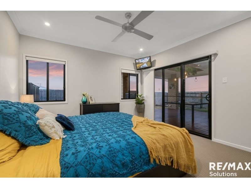 37 Hume Circuit, Warner QLD 4500