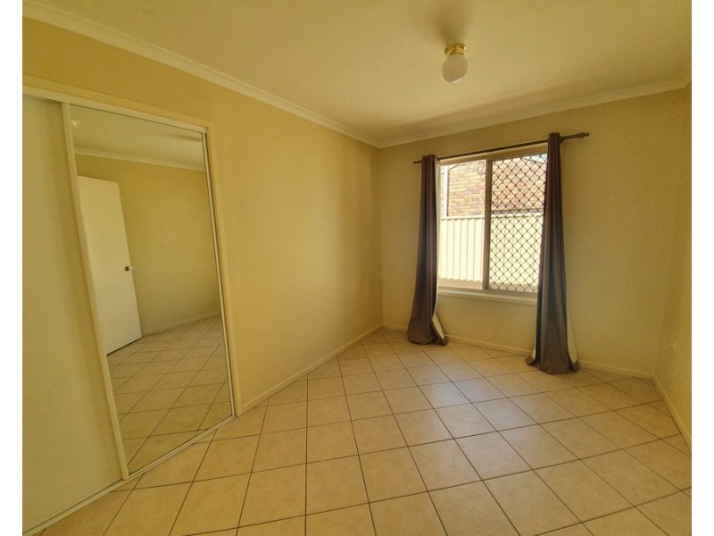 33 Coman Rd South, Rothwell QLD 4022