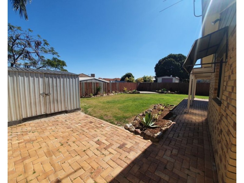 33 Coman Rd South, Rothwell QLD 4022
