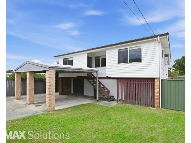 8 Nichols Rd, Kippa-ring QLD 4021