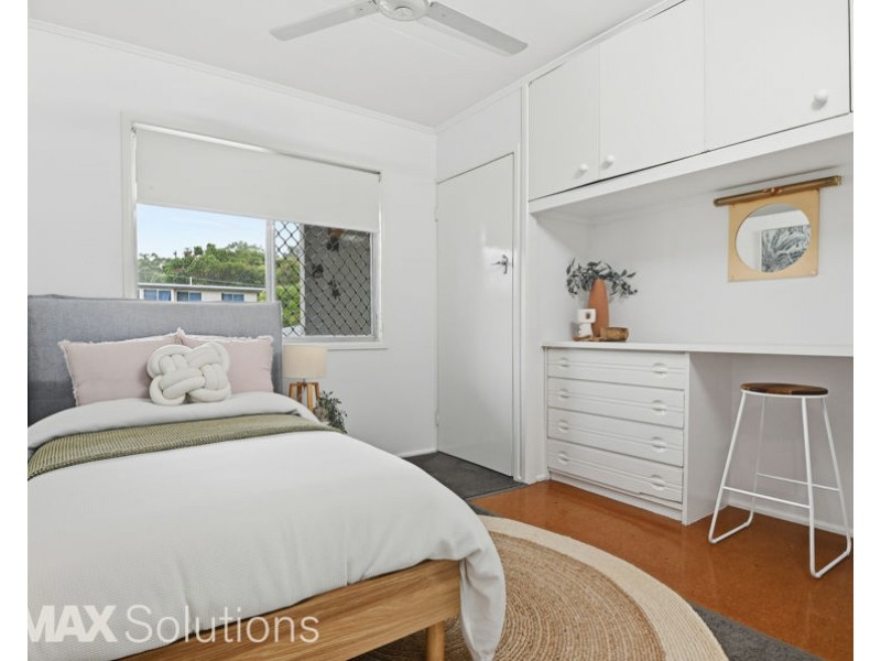 8 Nichols Rd, Kippa-ring QLD 4021