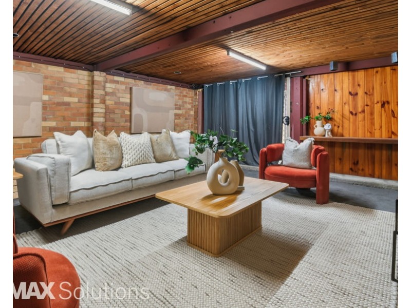 8 Nichols Rd, Kippa-ring QLD 4021