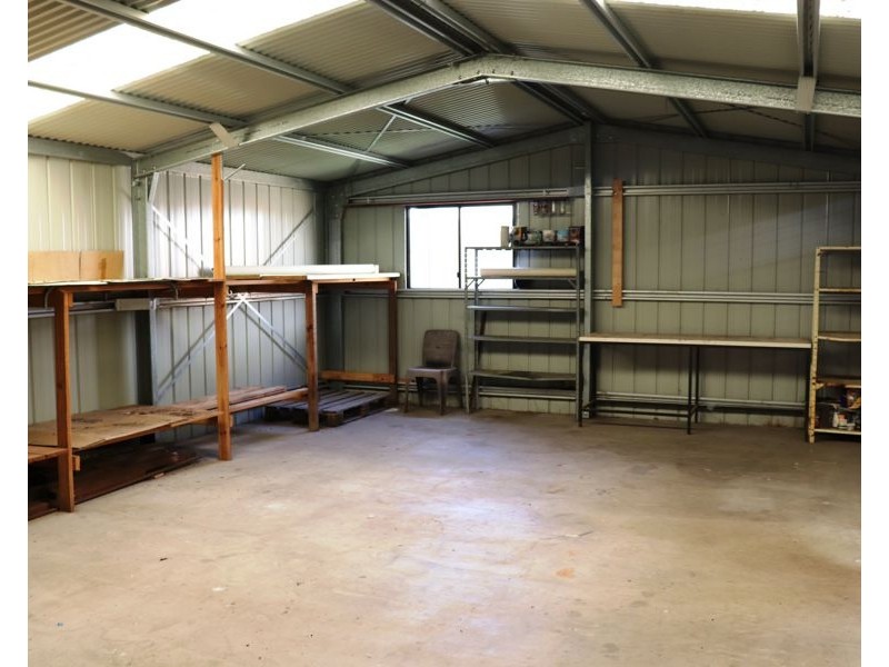 8 Nichols Rd, Kippa-ring QLD 4021