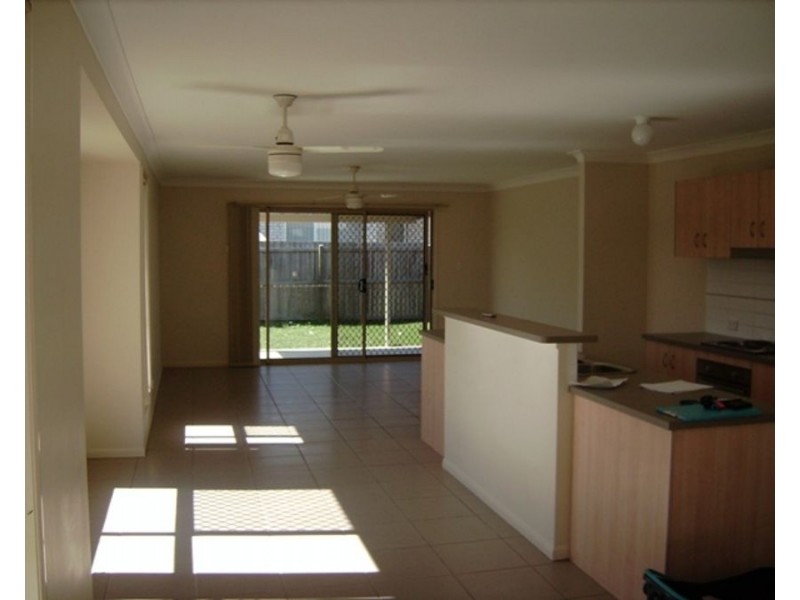 49 Amity Drv, Rothwell QLD 4022
