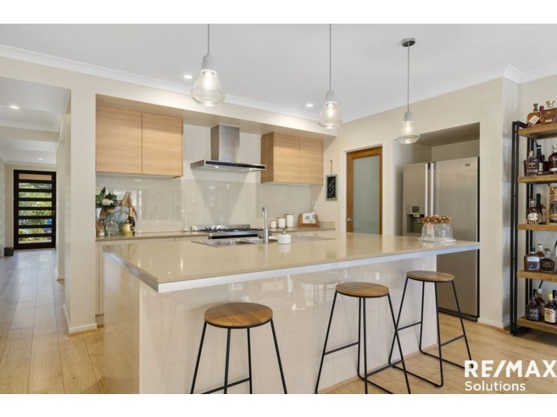 3 Centenary Court, Warner QLD 4500